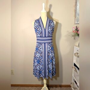 Floral Blue And White dress by London Times Size 6